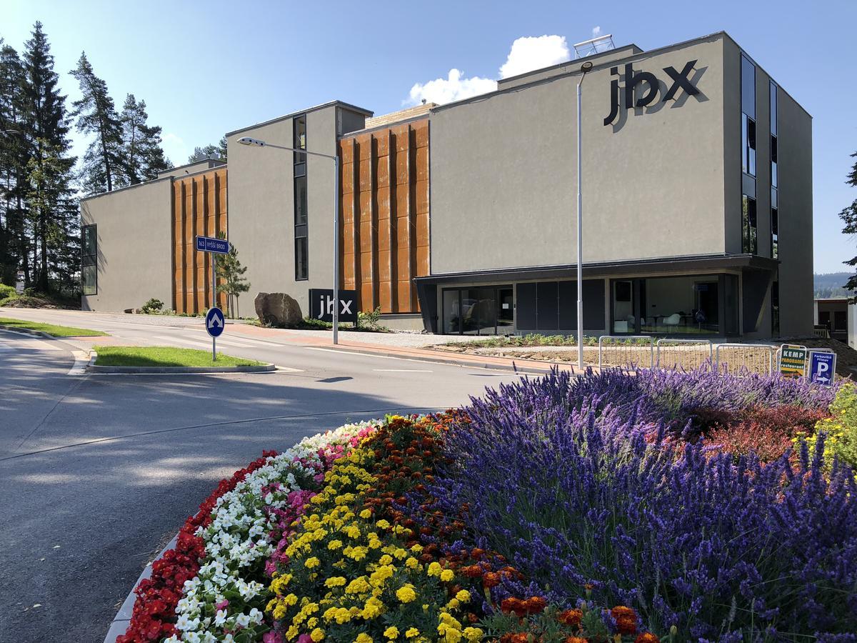 ליפנו נאד וויטאבו Jbx Resort Apartments Lipno מראה חיצוני תמונה